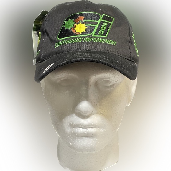 K-Products Other - CI 200 Medium NWT John Deere Fitted hat made by K-Products headwear.